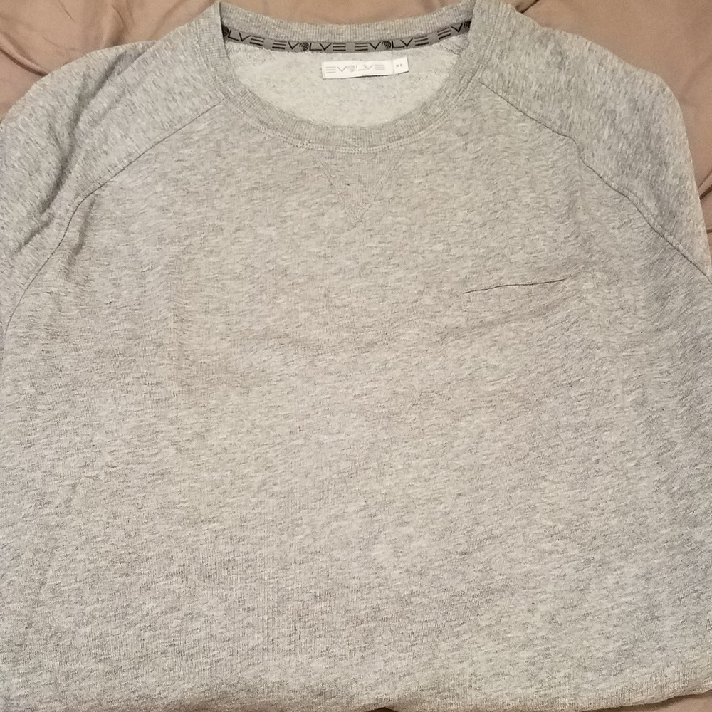Evolve Sweatshirt (XL)
